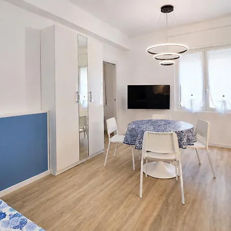 Glicini 2 - Comfort Finale Ligure