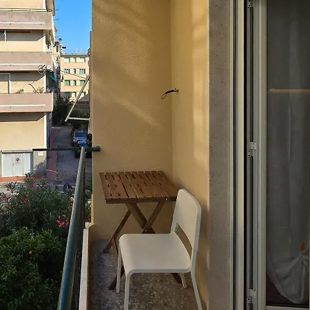 Glicini 2 - Comfort Finale Ligure